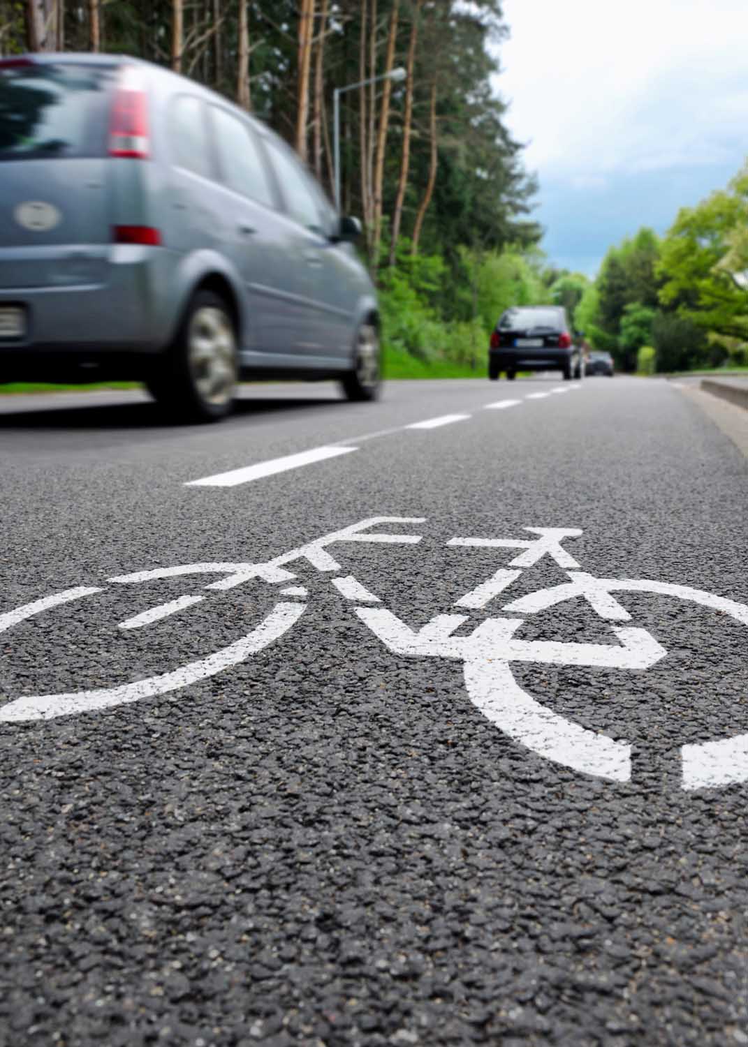 Fahrradstreifen auf Straße